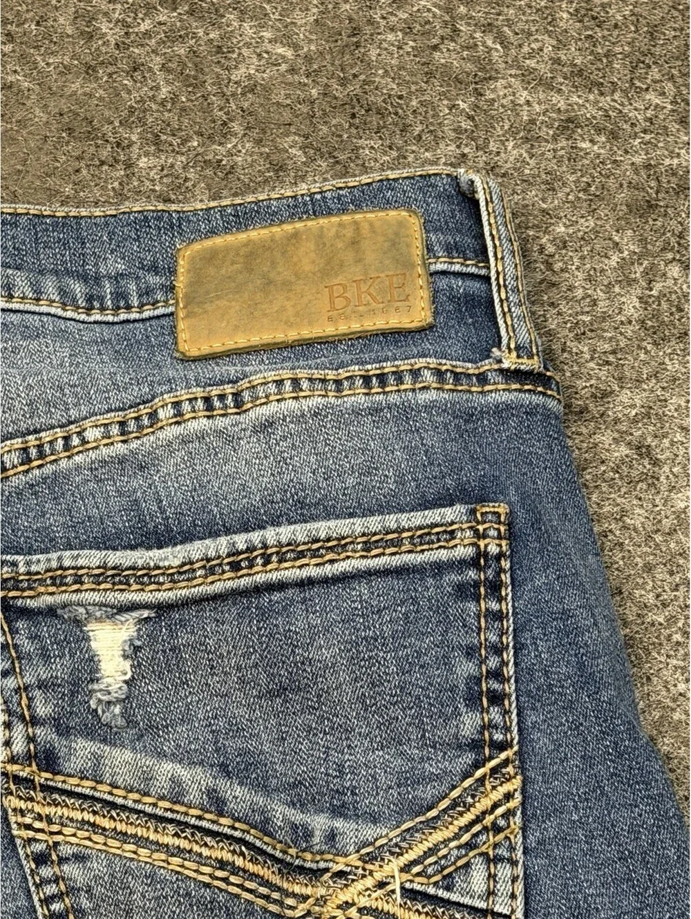 BKE Jake Straight Jeans Mens 32x30 Blue Distressed Ripped Stretch Denim